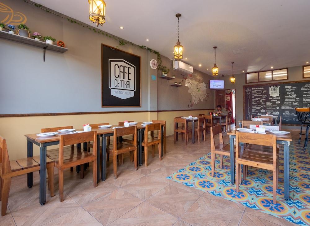 סאן מיגל דה אלנדה Hotel La Estacion מראה חיצוני תמונה