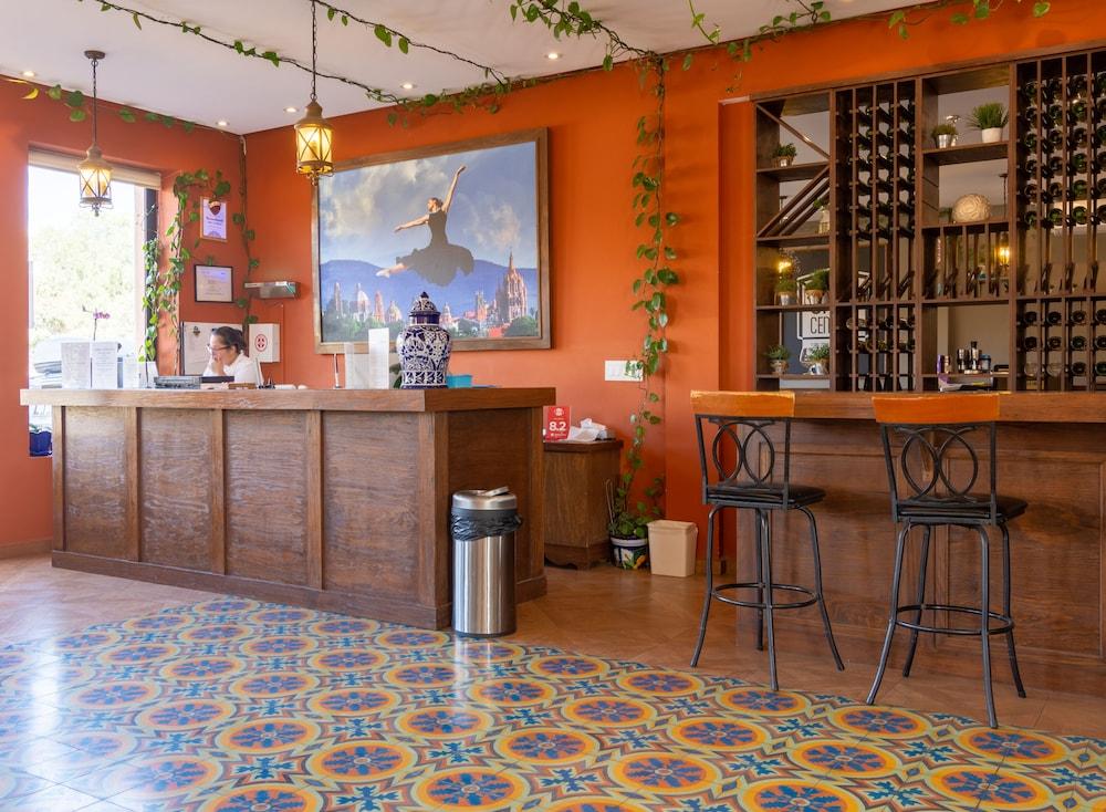 סאן מיגל דה אלנדה Hotel La Estacion מראה חיצוני תמונה