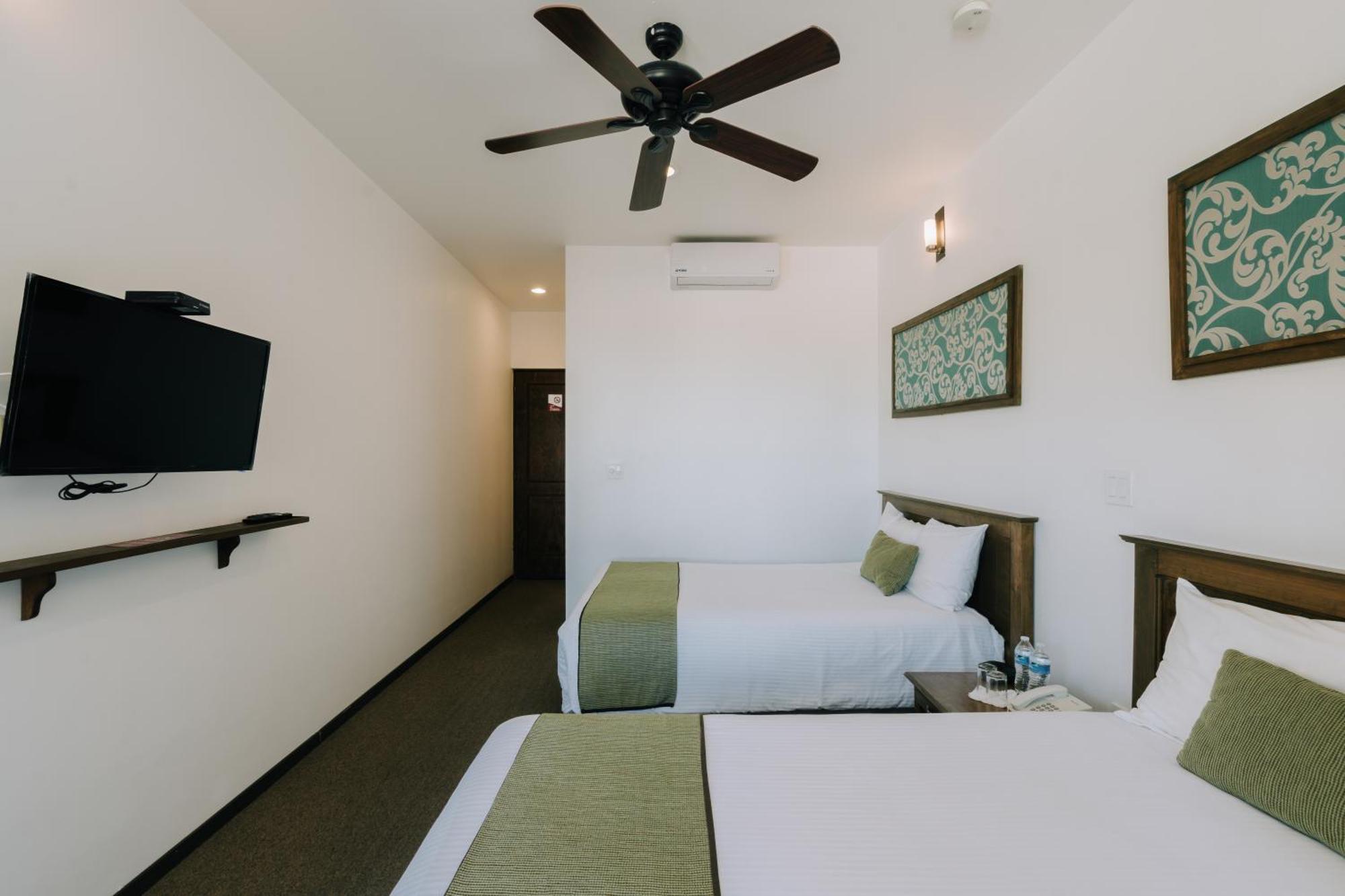 סאן מיגל דה אלנדה Hotel La Estacion מראה חיצוני תמונה