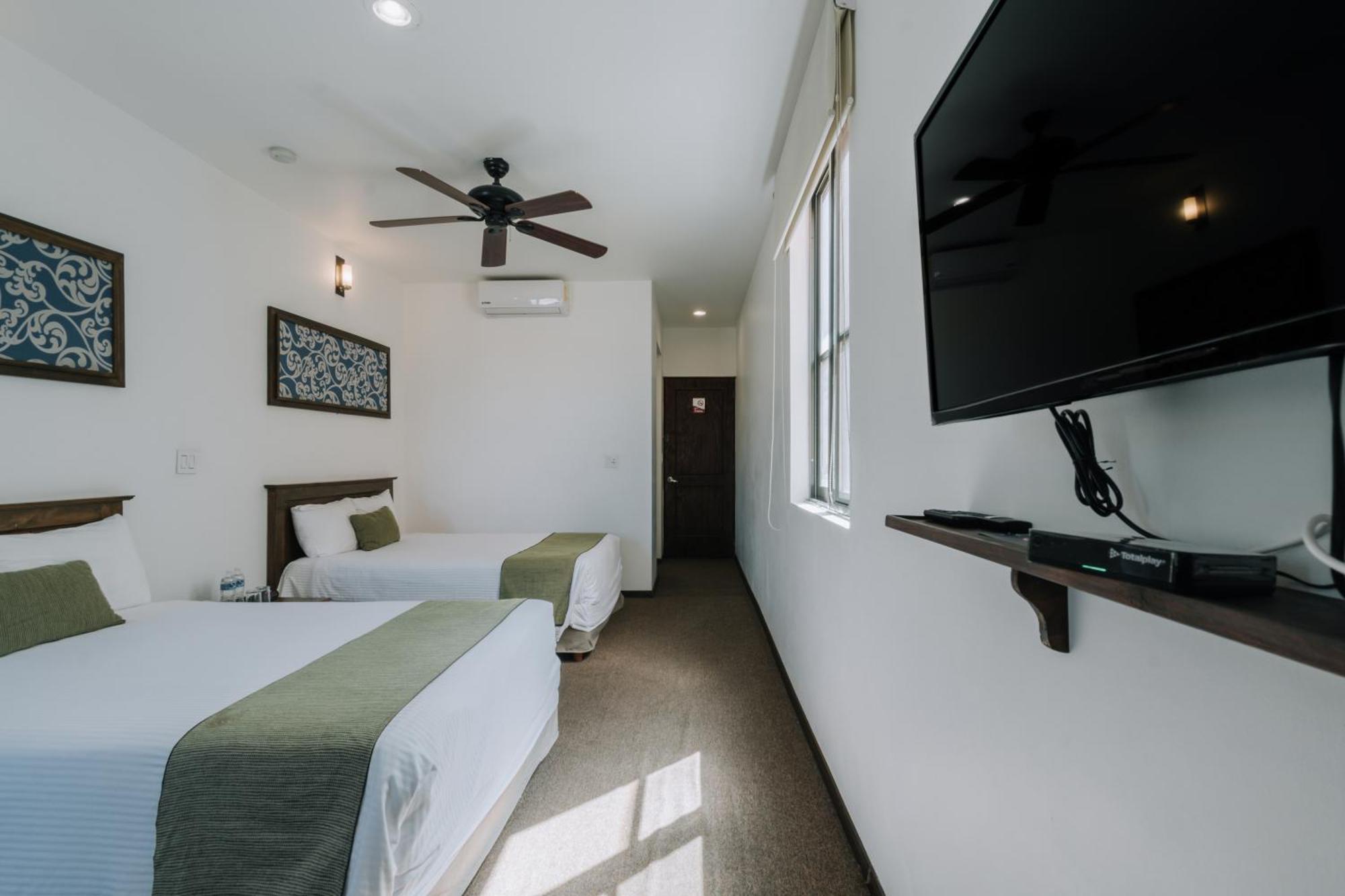 סאן מיגל דה אלנדה Hotel La Estacion מראה חיצוני תמונה